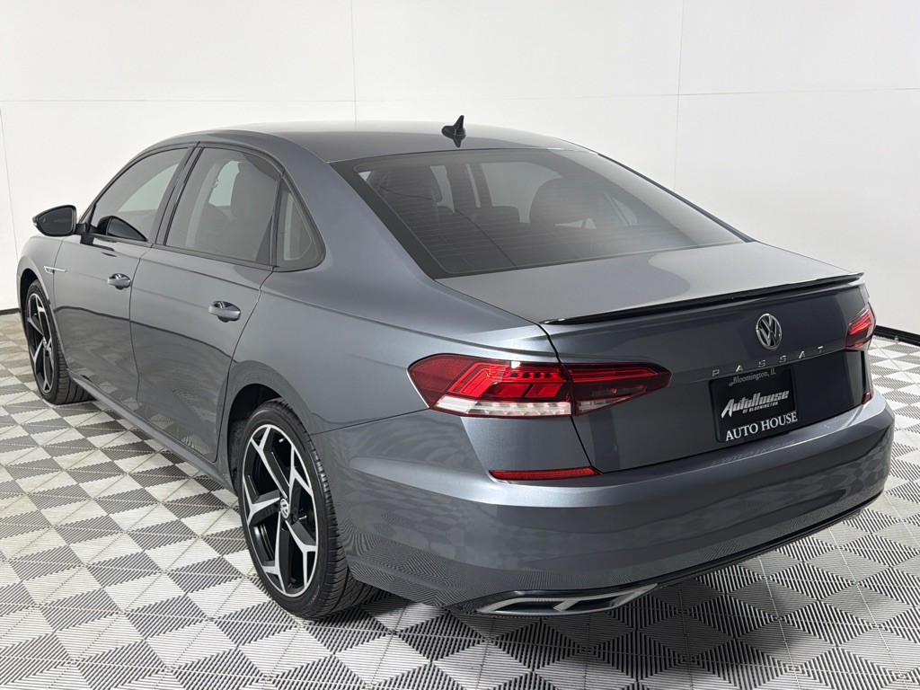 2020 Volkswagen Passat Image 7