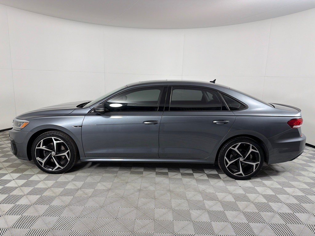 2020 Volkswagen Passat Image 8
