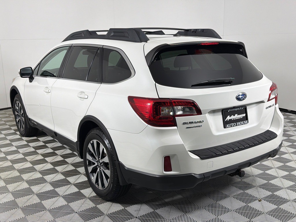 2015 Subaru Outback Image 7