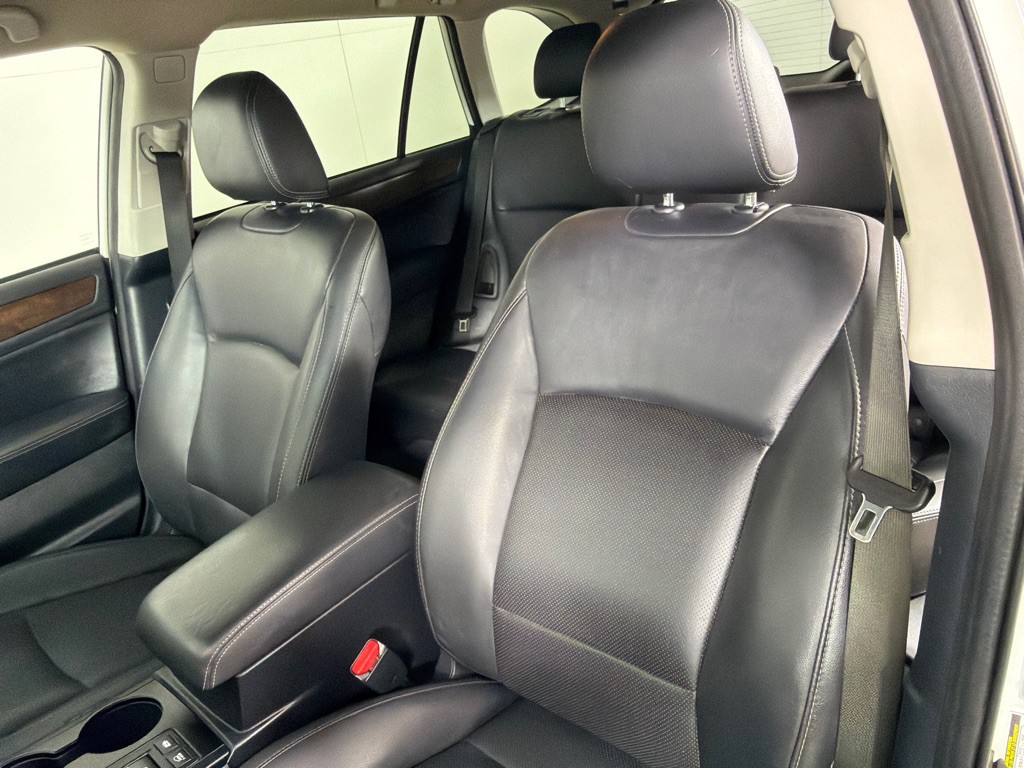 2015 Subaru Outback Image 13