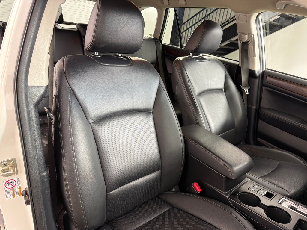 2015 Subaru Outback Image 26