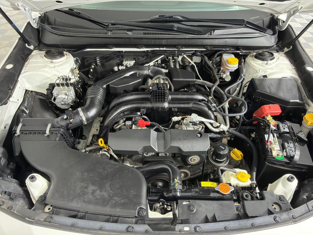 2015 Subaru Outback Image 28