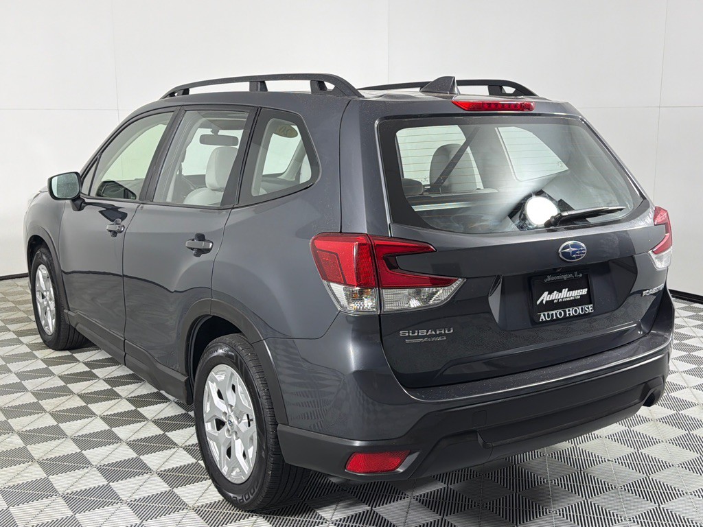 2023 Subaru Forester Image 7