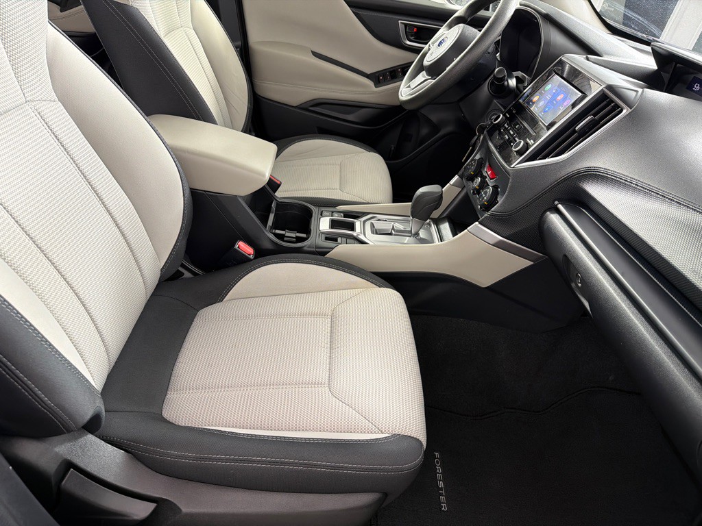 2023 Subaru Forester Image 23