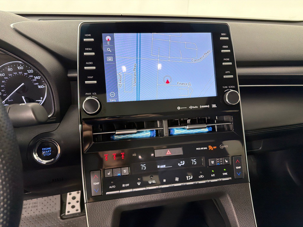 2022 Toyota Avalon Image 17