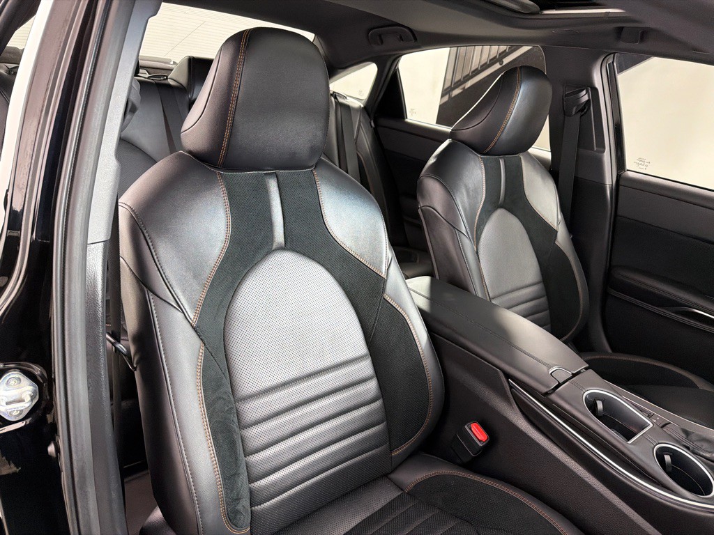 2022 Toyota Avalon Image 25