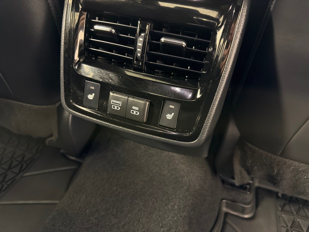 2022 Toyota Avalon Image 27