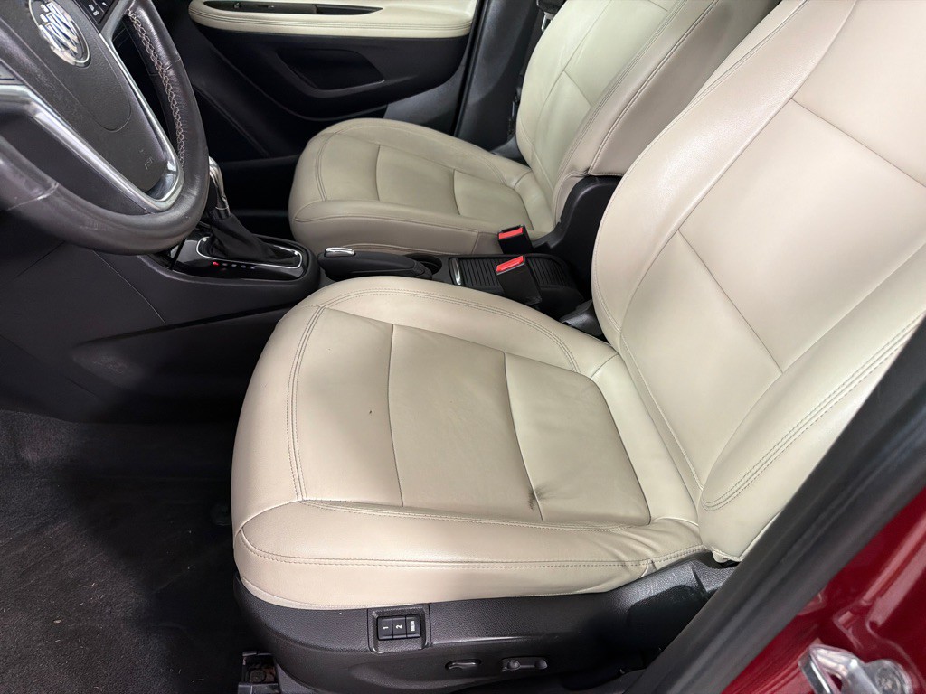 2017 Buick Enclave Image 11