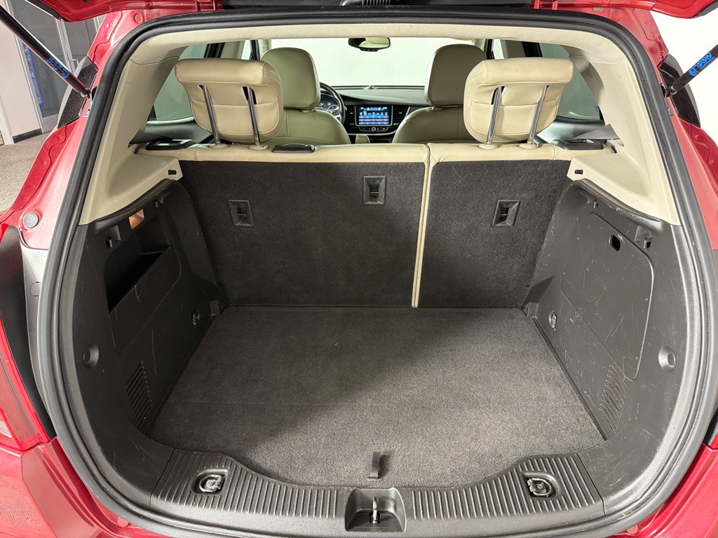 2017 Buick Enclave Image 21