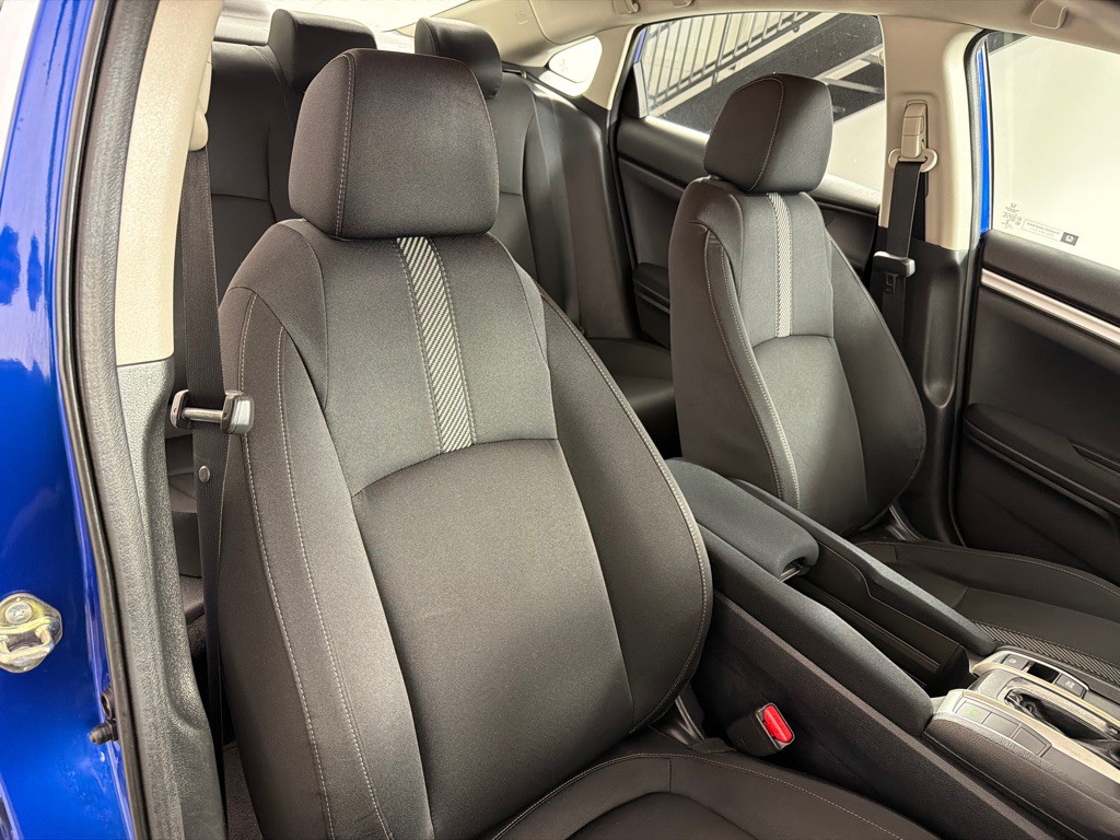 2017 Honda Civic Image 19