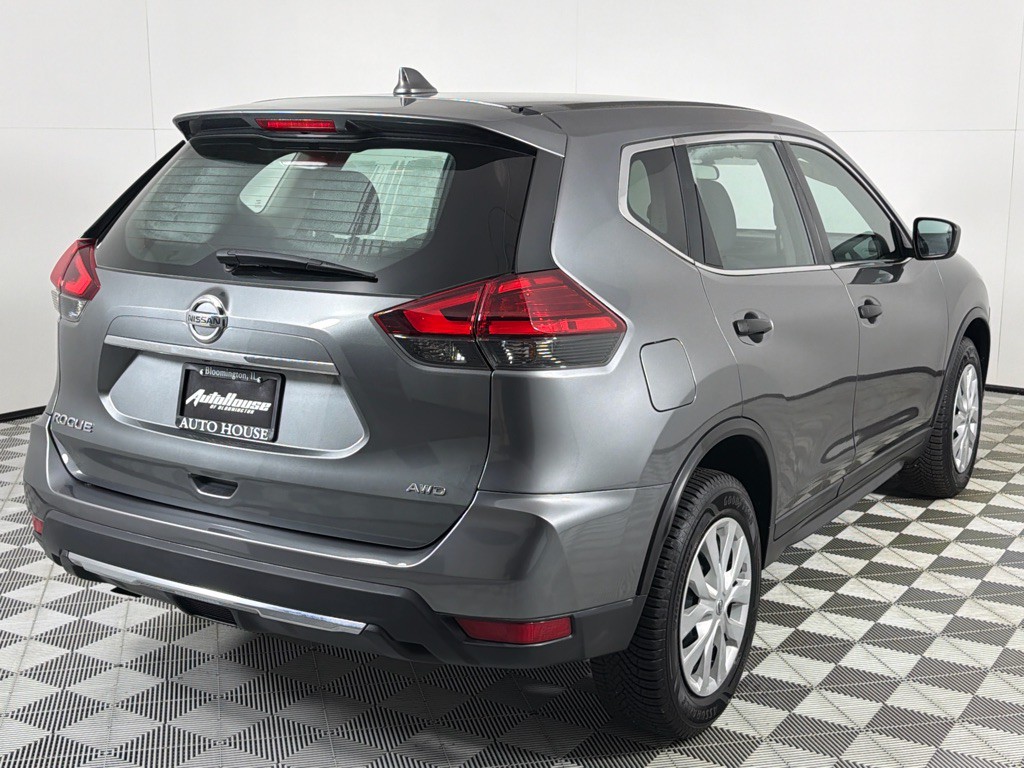 2017 Nissan Rogue Image 5