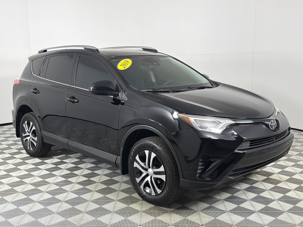 2018 Toyota Rav4 Image 3