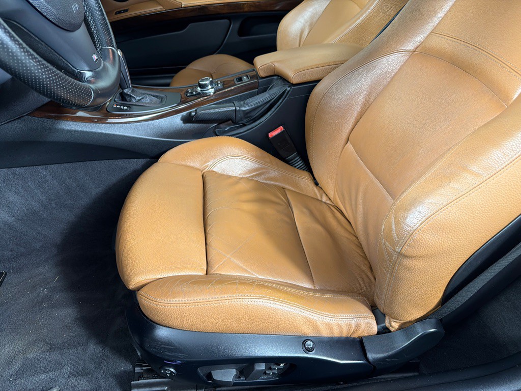 2012 BMW 3 Series Image 21