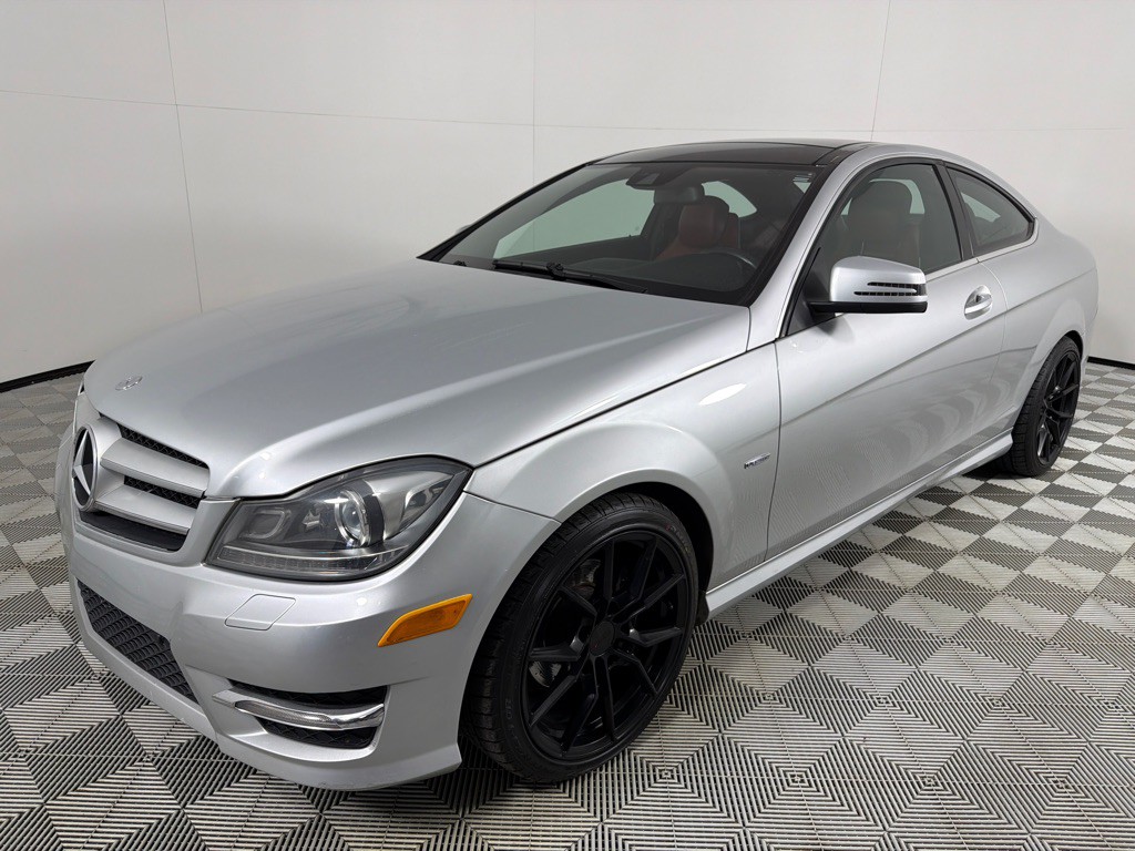 2012 Mercedes-Benz C-Class Image 7