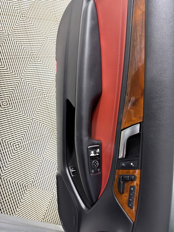 2012 Mercedes-Benz C-Class Image 9