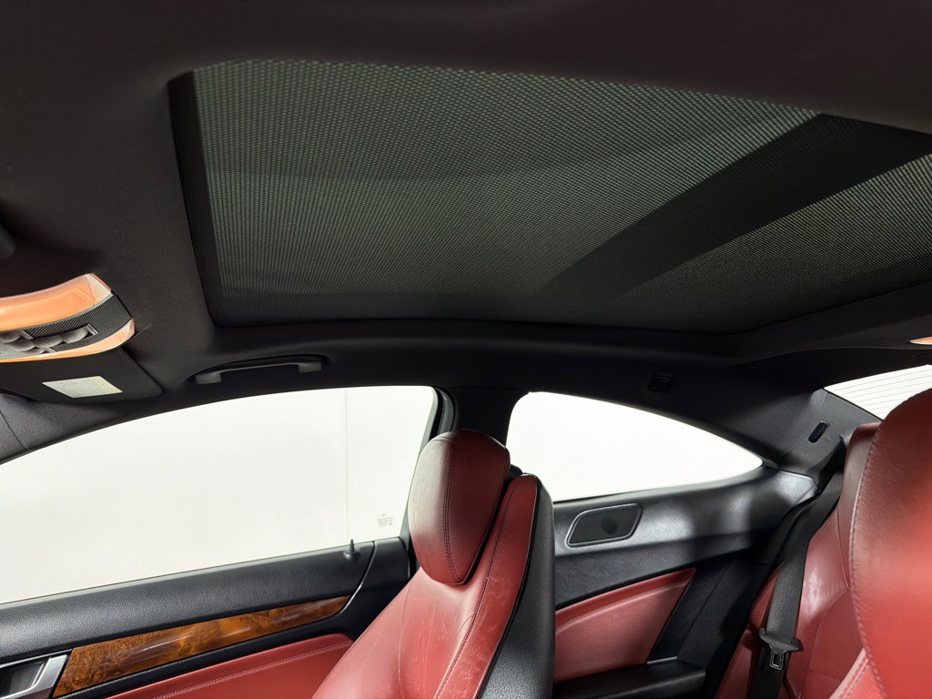 2012 Mercedes-Benz C-Class Image 12