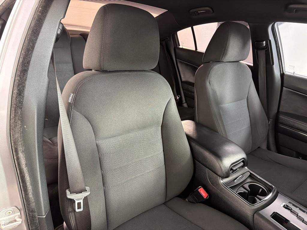 2013 Dodge Charger Image 21