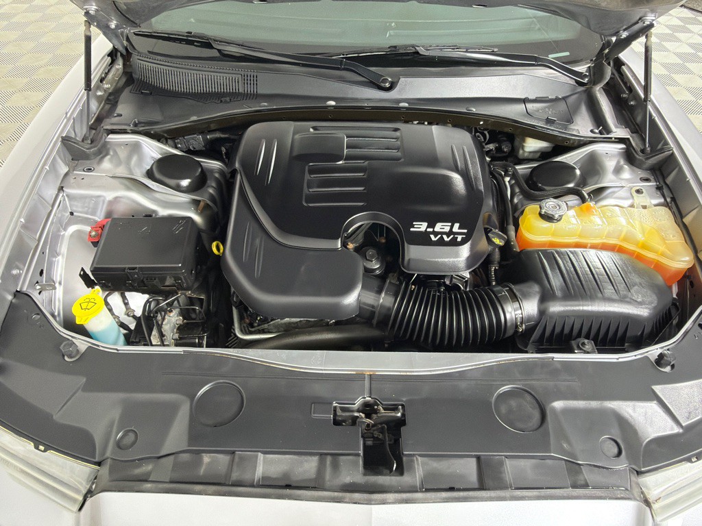 2013 Dodge Charger Image 23