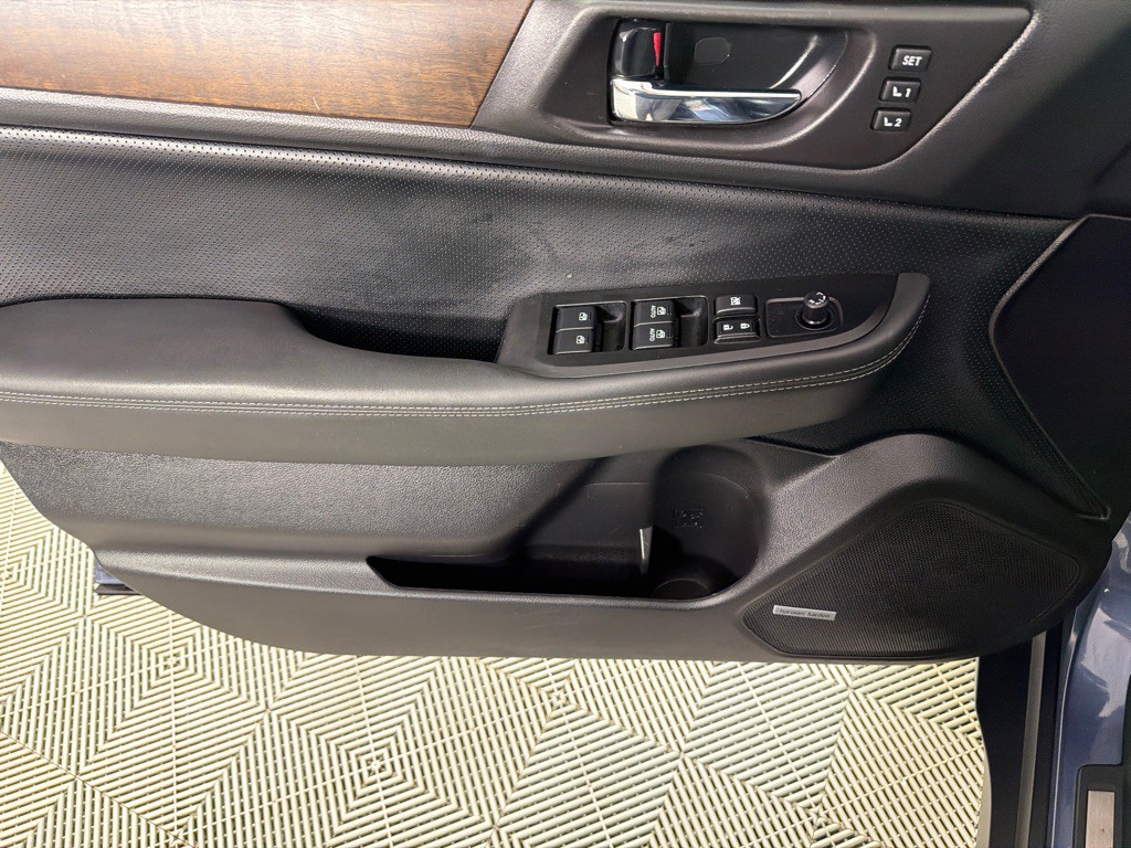 2017 Subaru Outback Image 9