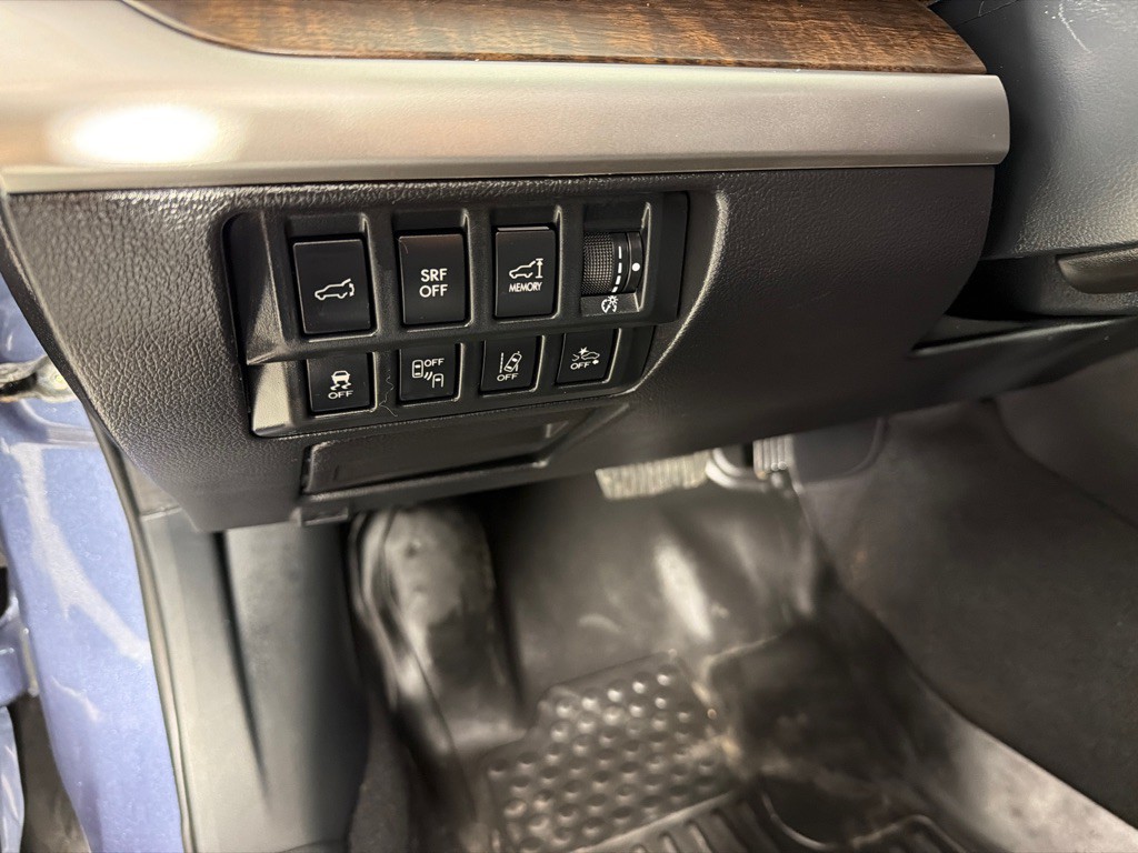 2017 Subaru Outback Image 13