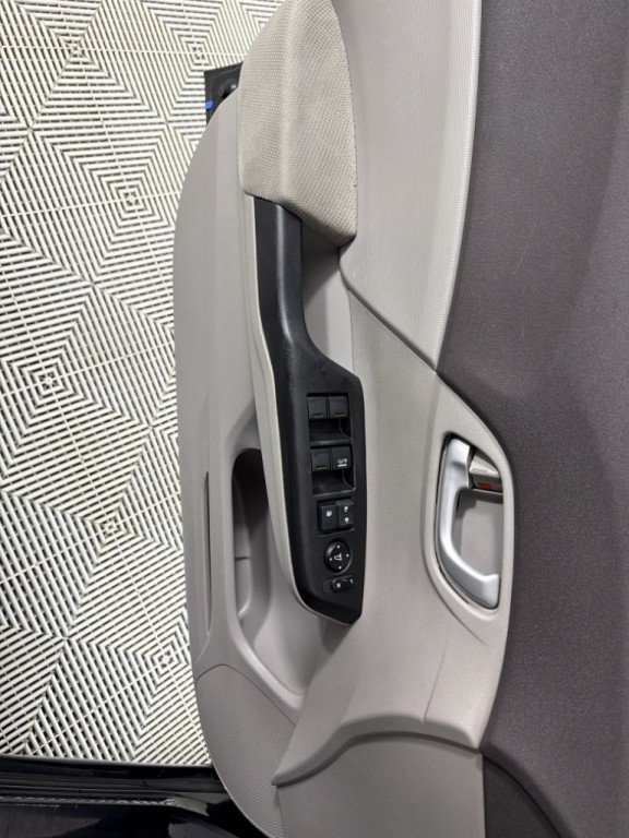 2012 Honda Civic Image 11