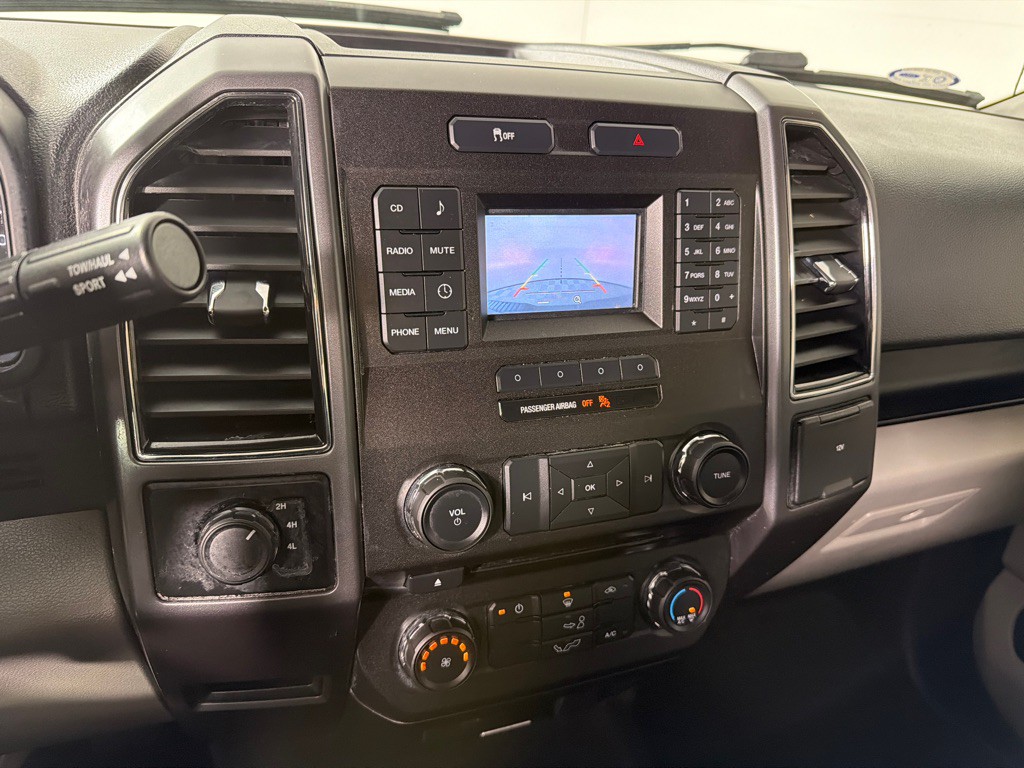 2017 Ford F-150 Image 17