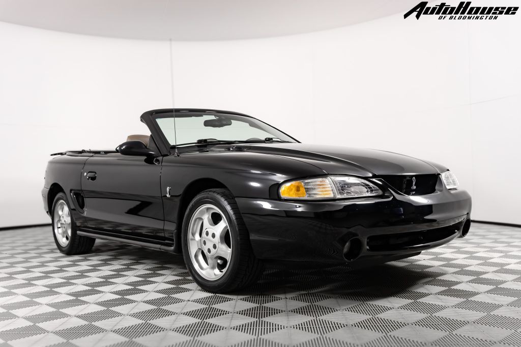1995 Ford Mustang Image 1