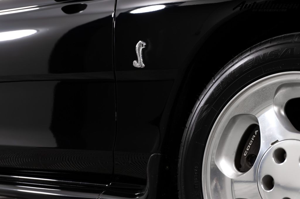 1995 Ford Mustang Image 11