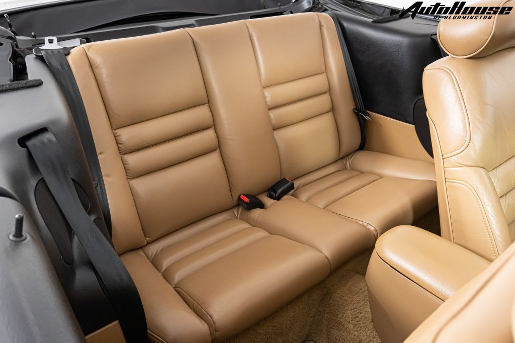 1995 Ford Mustang Image 17