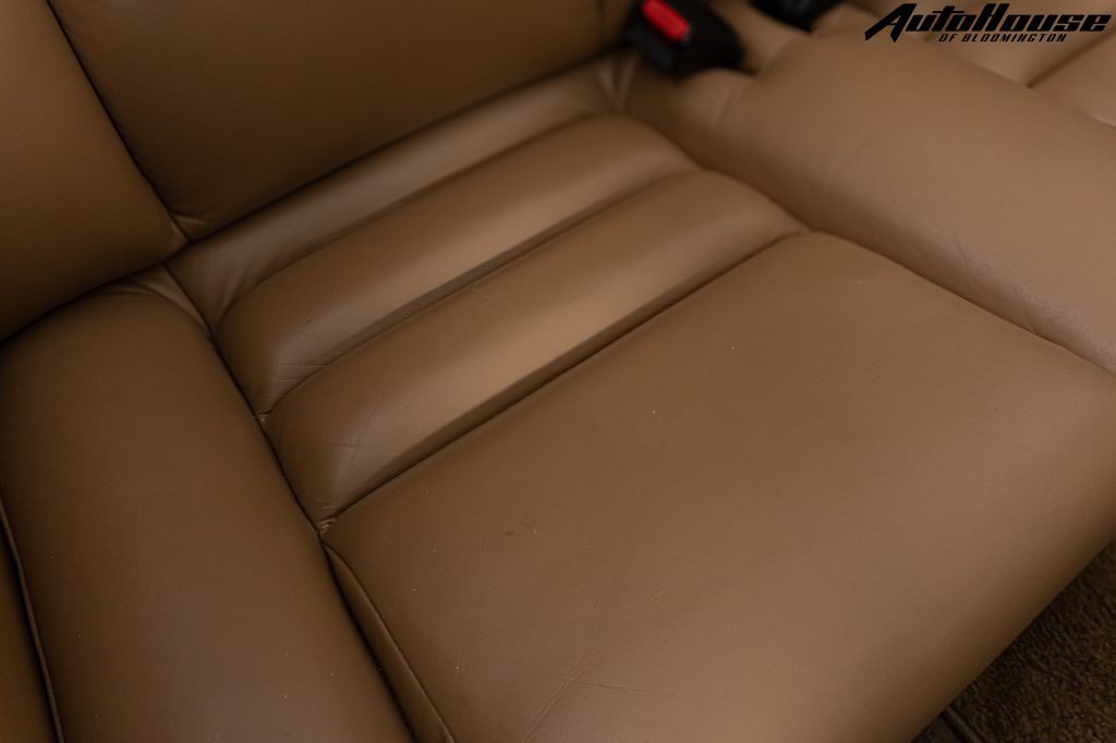 1995 Ford Mustang Image 19