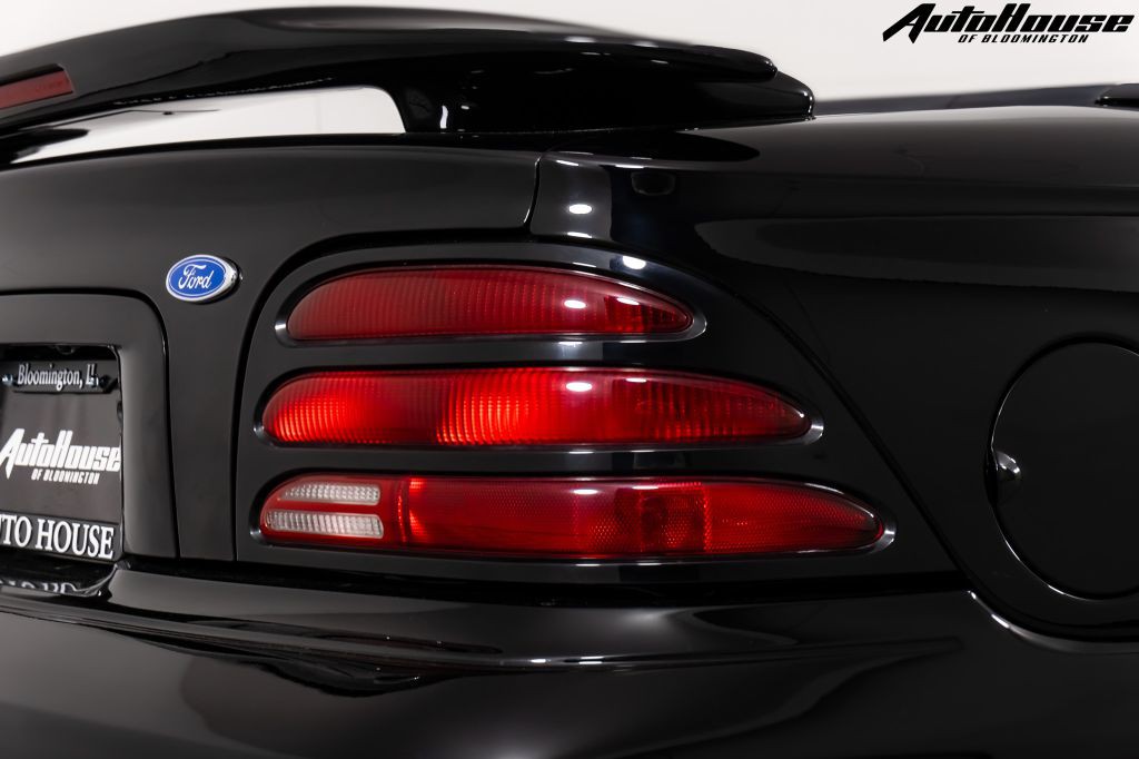 1995 Ford Mustang Image 23