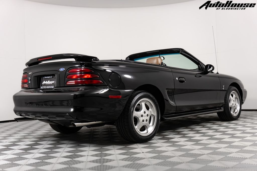 1995 Ford Mustang Image 26