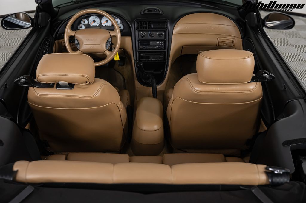 1995 Ford Mustang Image 28