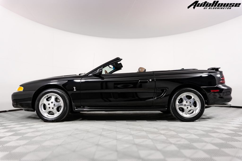 1995 Ford Mustang Image 40