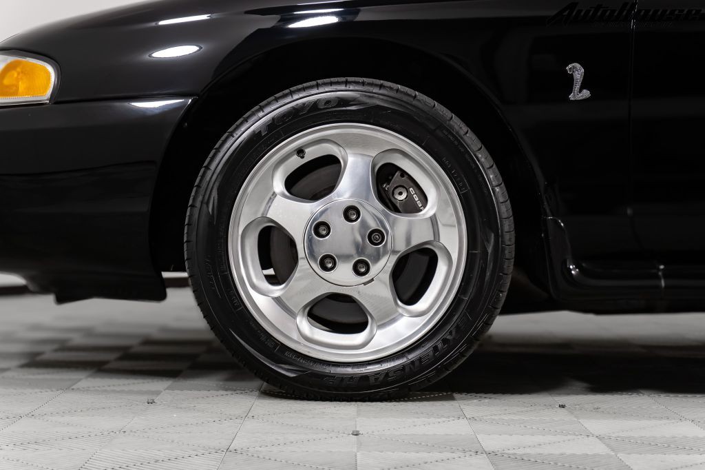 1995 Ford Mustang Image 42