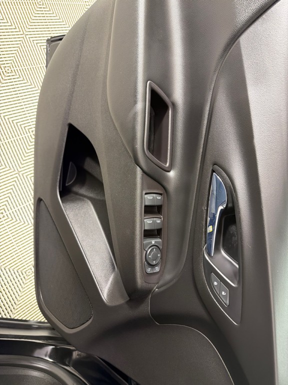 2021 Chevrolet Equinox Image 10