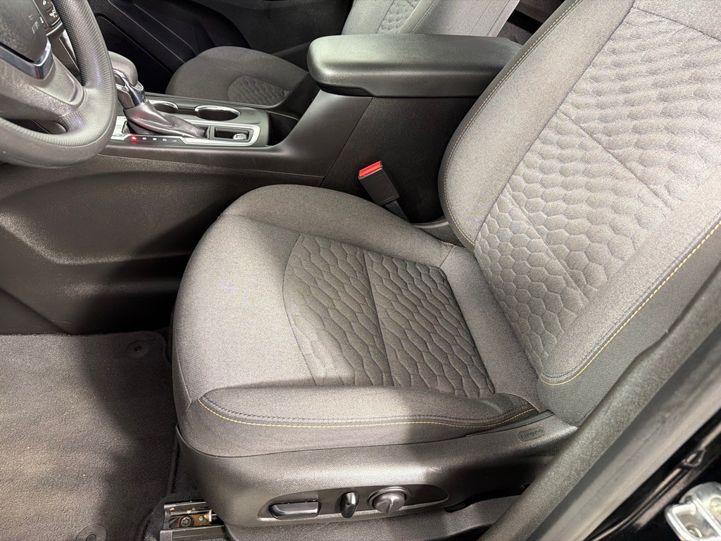 2021 Chevrolet Equinox Image 11