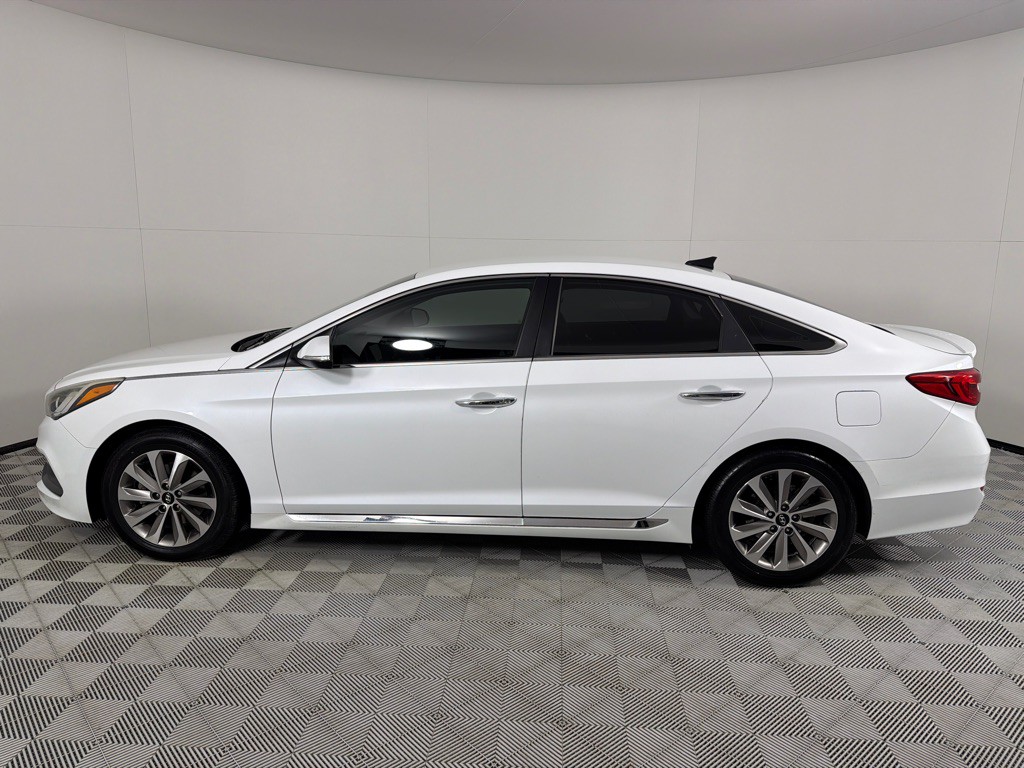2016 Hyundai Sonata Image 8