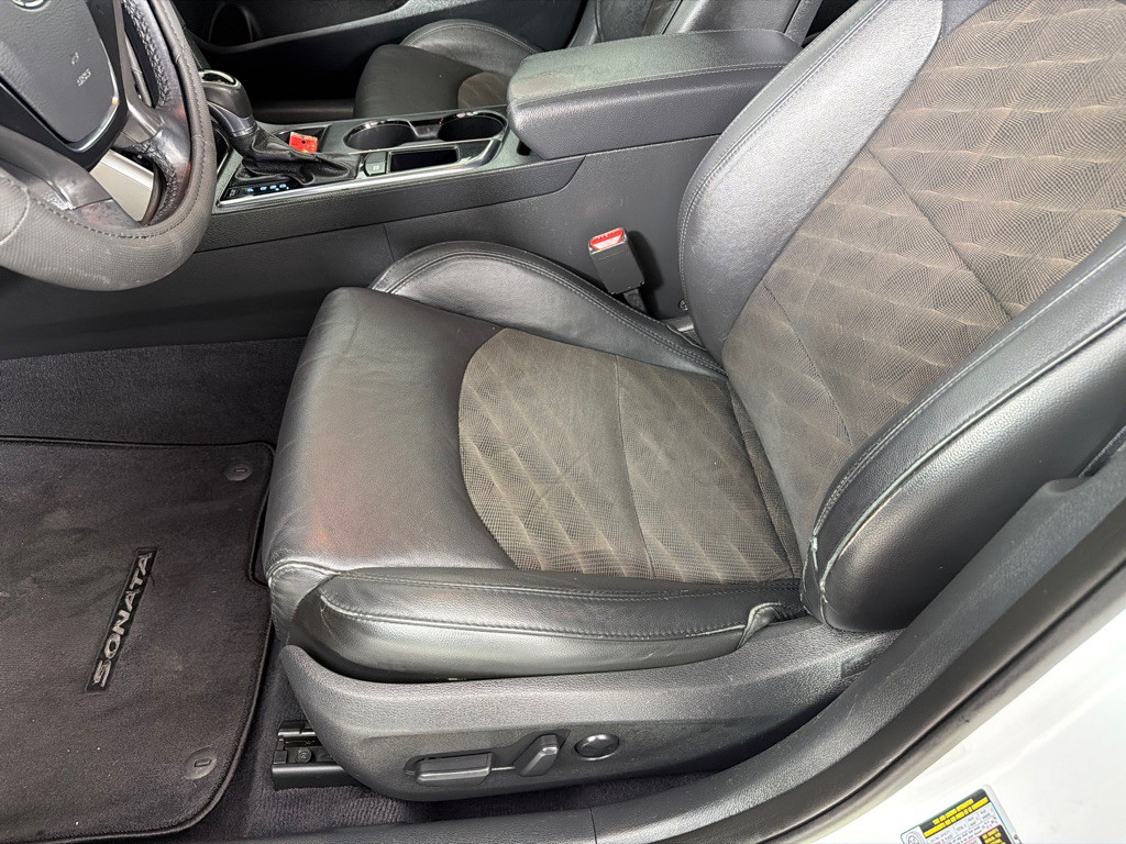 2016 Hyundai Sonata Image 12