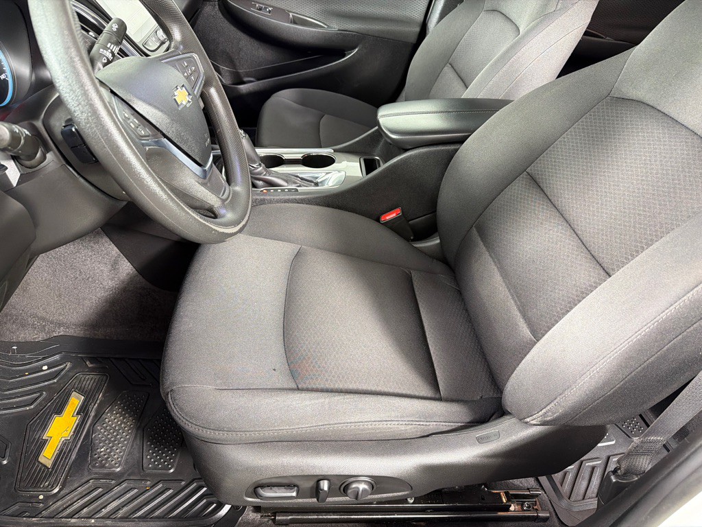 2020 Chevrolet Malibu Image 12