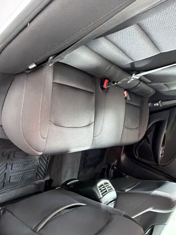 2020 Chevrolet Malibu Image 21