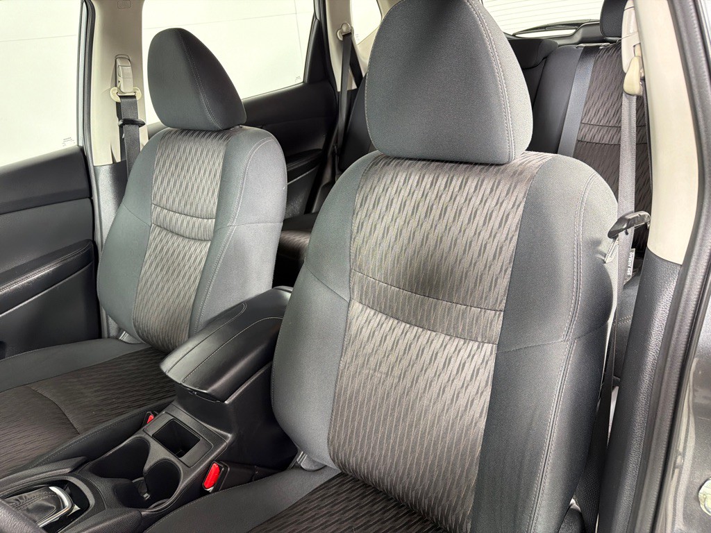 2020 Nissan Rogue Image 12