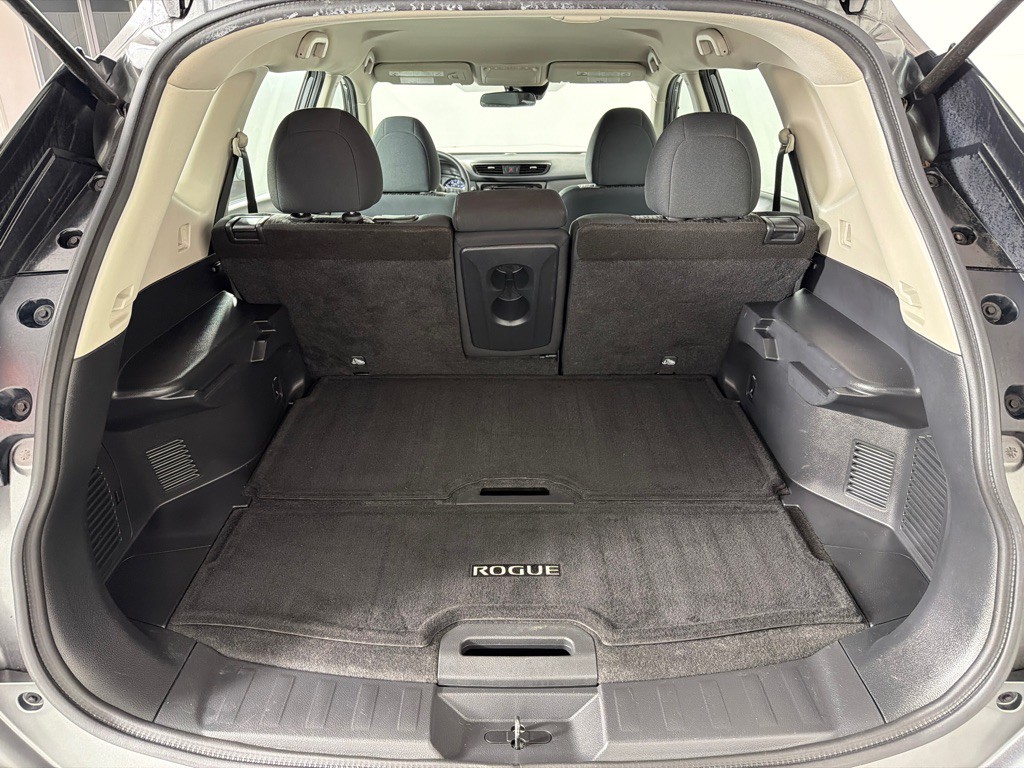 2020 Nissan Rogue Image 20