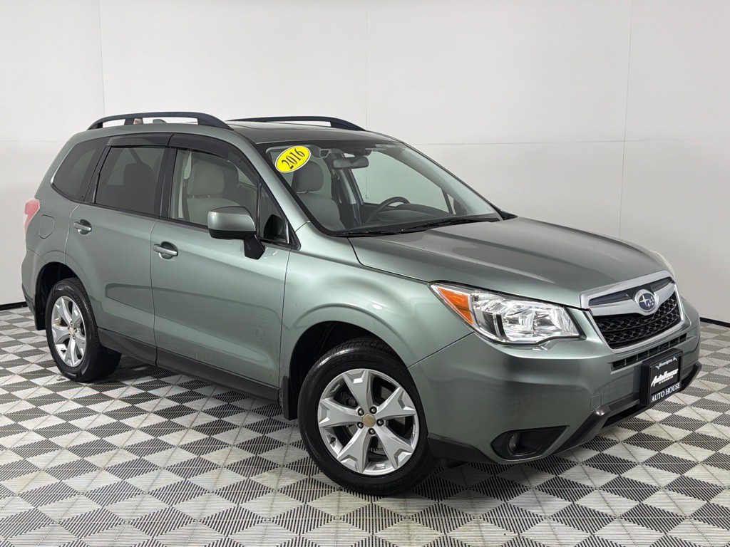 2016 Subaru Forester Image 2