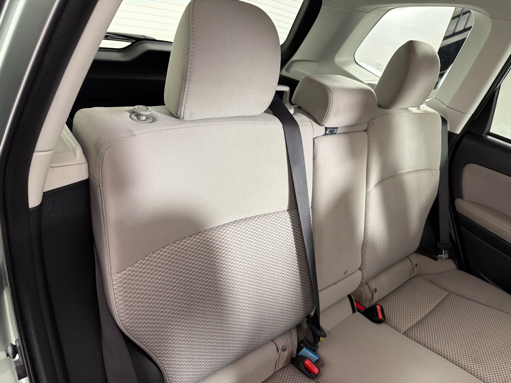 2016 Subaru Forester Image 23