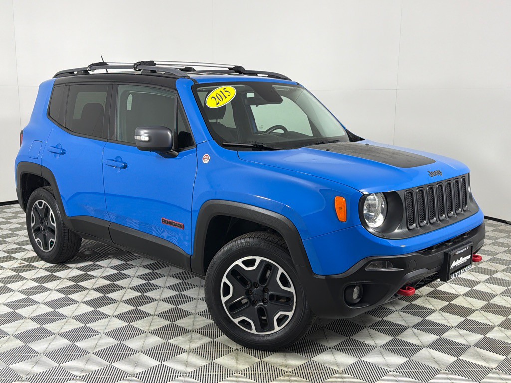2015 Jeep Renegade Image 2