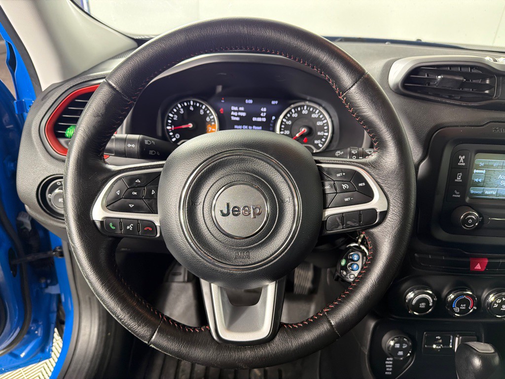 2015 Jeep Renegade Image 14