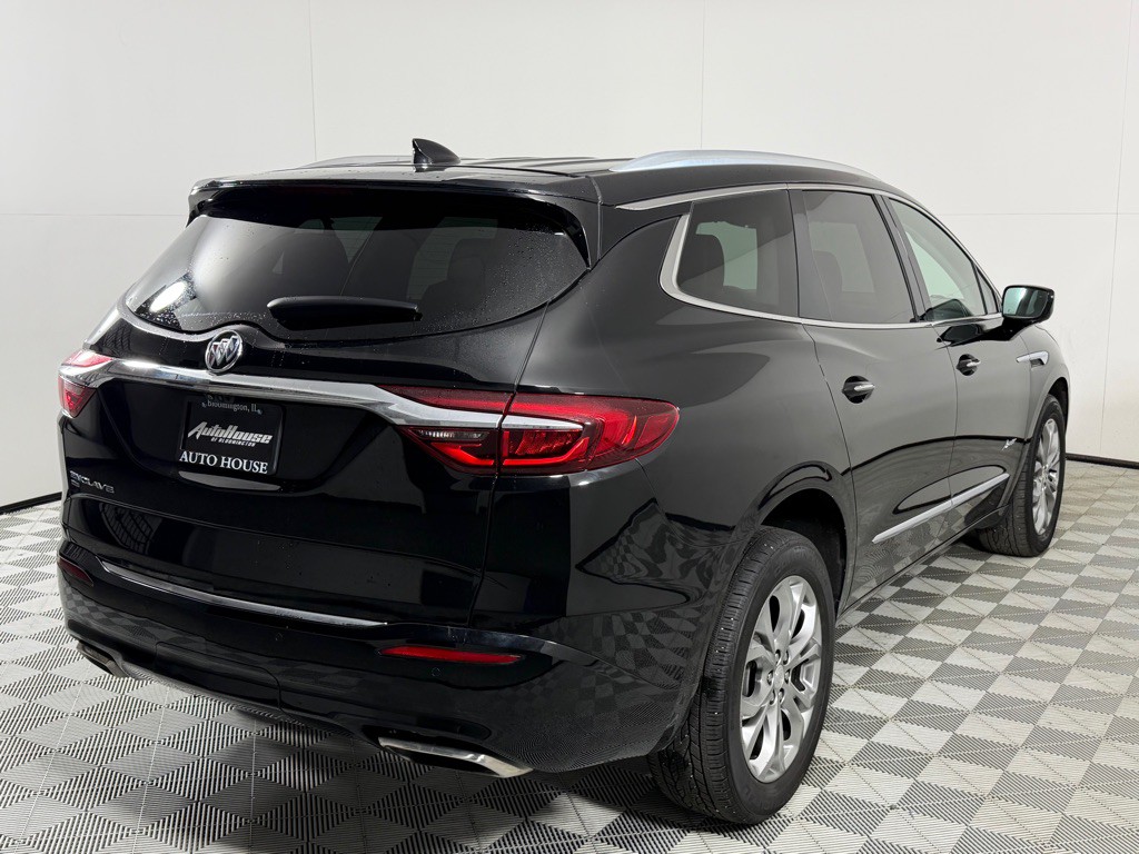2021 Buick Enclave Image 5