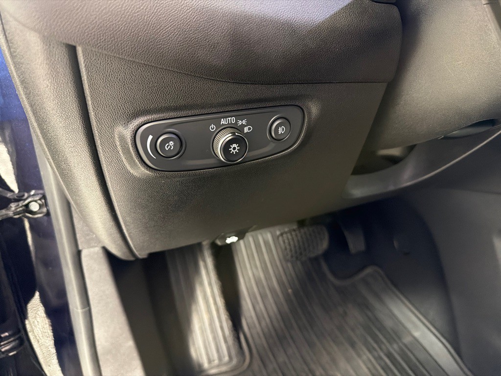 2020 Chevrolet Equinox Image 14