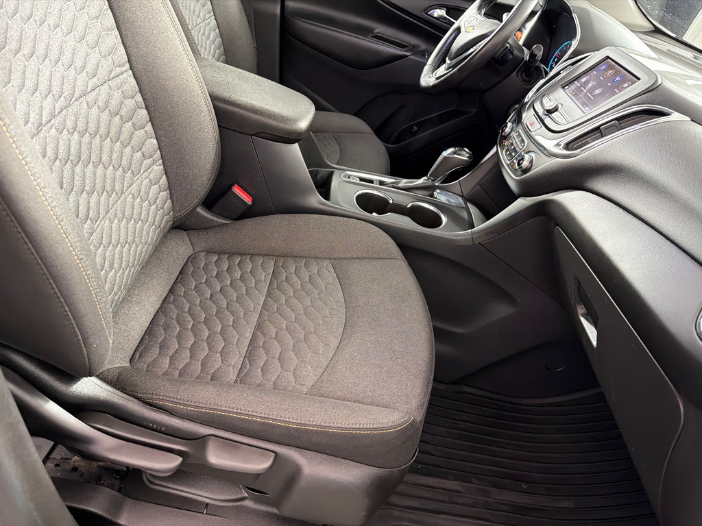 2020 Chevrolet Equinox Image 24